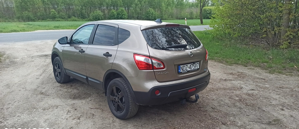 Nissan Qashqai cena 28900 przebieg: 212125, rok produkcji 2010 z Działdowo małe 172